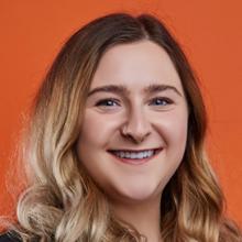 Head shot of Jackie Schell