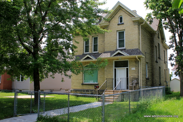 A brick home in St. Cloud, MN